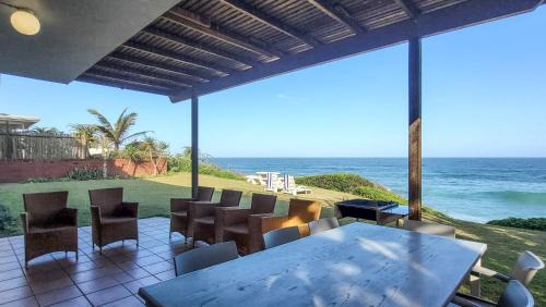 Umhlali Beach House | Salties Beach House KwaZulu-Natal