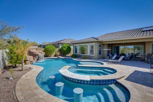Estrella Mountain Ranch House | Saltwater Pool and Swim-Up Bar Goodyear Oasis!