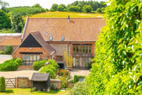 Salthouse House | Salty Bottom