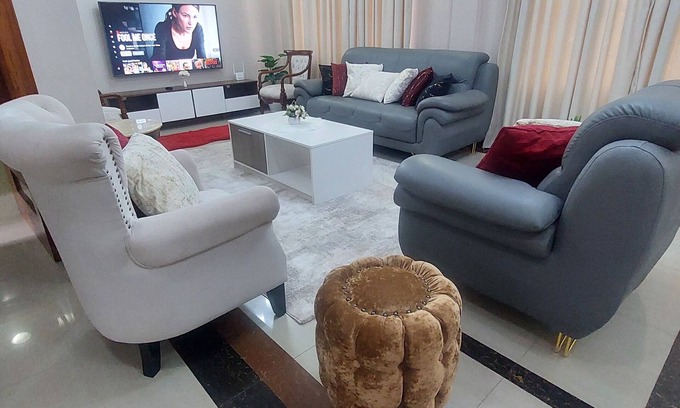 Kivukoni Apartment | Sami BnB Apt 3 - Makongo after Mlimani City