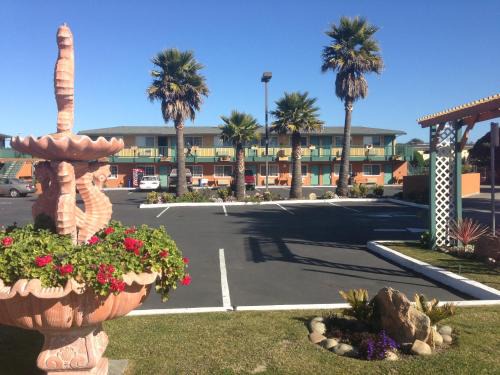 Seaside Hotel | Sand Castle Inn