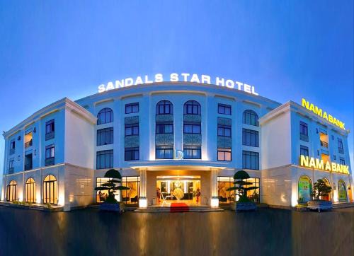 Duc Trong Hotel | Sandals Star Hotel