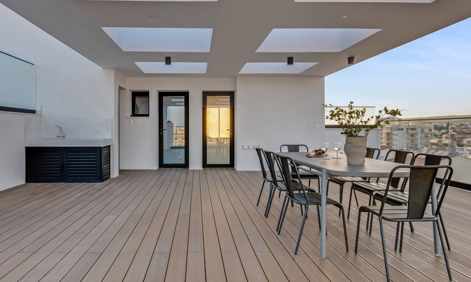 Limassol Apartment | Sanders Crystal 2 - Cool 3-Bdr Apt w Shared Pool