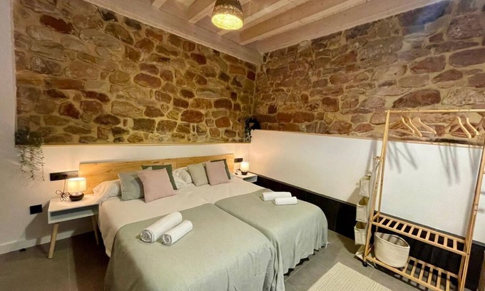 Villafufre Other | Sandoñana · by Wehomes · Old Palace Lodge DC3