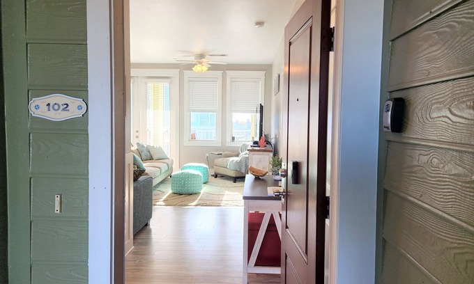 Red Fish Cove Condo | Sandpiper Pointe! Steps from Beach Club. GULF VIEW