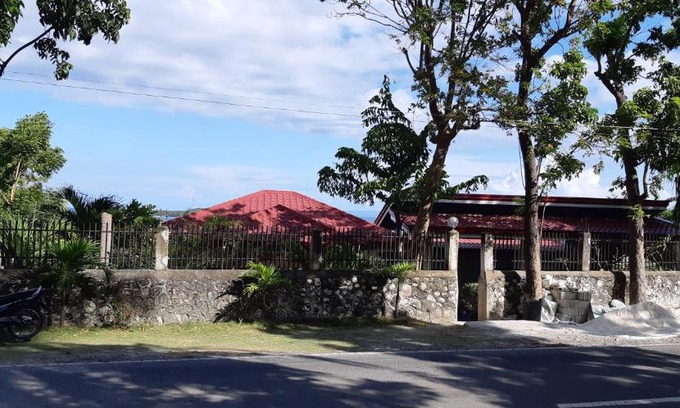 Oslob House | Sandra's Holiday House