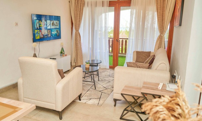 Diani Beach Apartment | Sandy Toes, 2br Apt at the beachfront, Diani