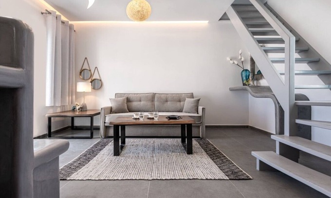Perivolos Hotel | Santa Irina Luxury Sunny Lofts 4
