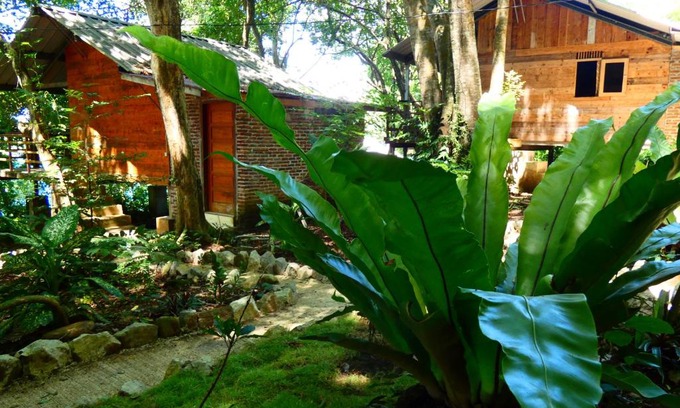 Iboih Hotel | Santi Garden Bungalows