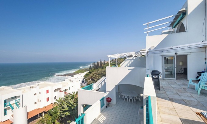 Shaka's Rock Apartment | Santorini Ballito | 180º Sea Views, Braai and Pool