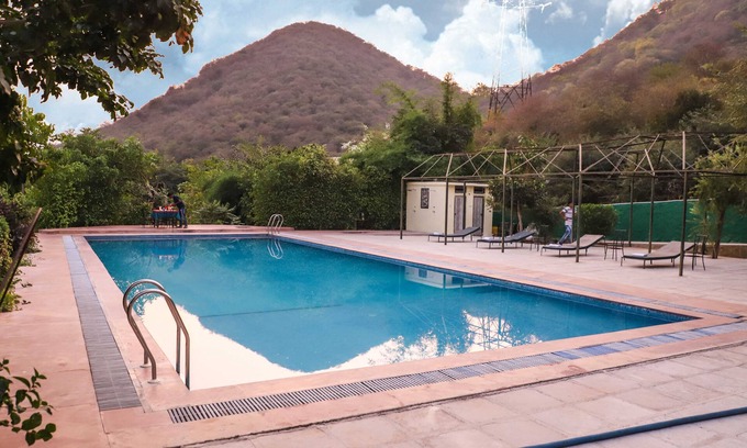 Sariska Hotel | Sariska Farms & Adventure