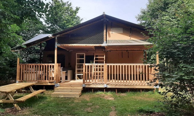Bournoufay Apartment | Scenic Glamping in Ardennes