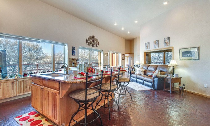Great Falls House | Scenic Great Falls Retreat On Missouri River!
