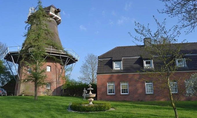 Uttum Apartment | Schöne Og-ferienwohnung für 4 Personen an der Uttumer Mühle