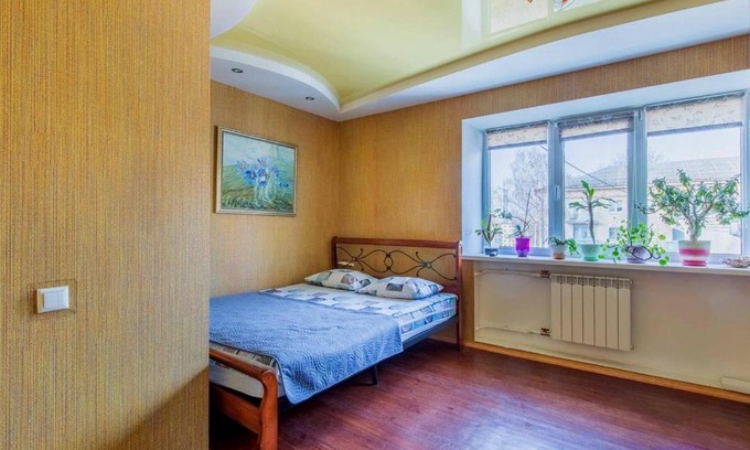 Zavodskoy District Apartment | Счастье здесь Apartment