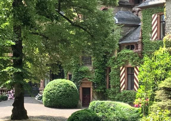 Wiesenbach Apartment | Schloss Langenzell, Grafensuite