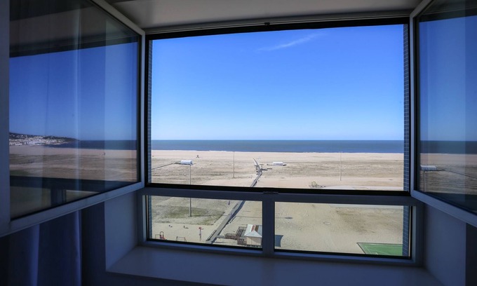 Figueira da Foz Apartment | Sea Side Luxury Apartment