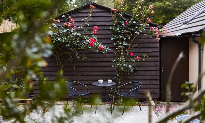 Leap Cottage | Sea View 1-bed Cottage With Private Garden