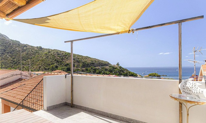 Pomonte House | Sea view terrace