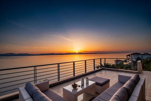 Arkadiko Chorio Villa | Sea Whisper Villa Peloponnese