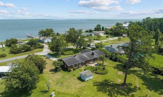 Carteret County House | Seabbatical with Water Views, Close to Downtown