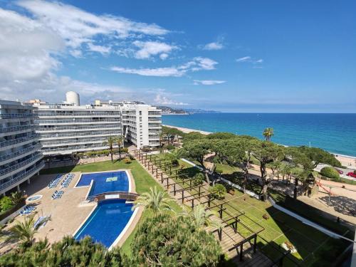 Blanes Apartment | Seafront apartment S'Abanell Central Park with pool