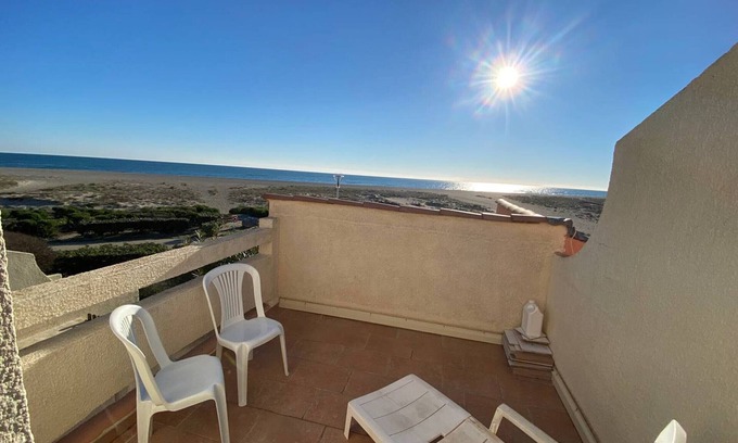Port Leucate Villa | Seafront T2 Villa with Private Parking