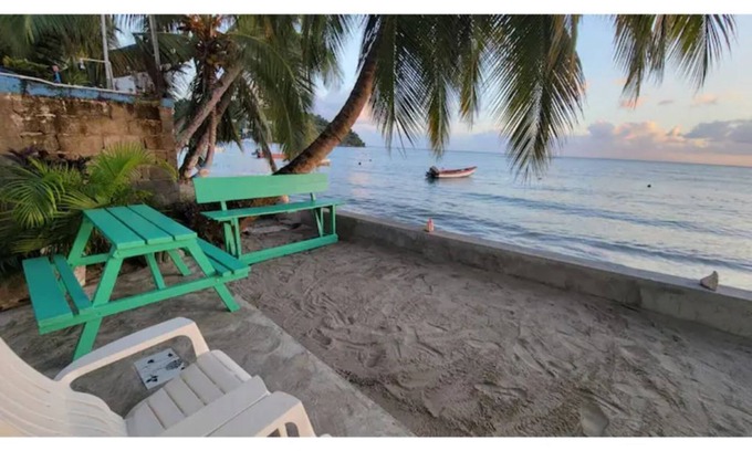 Laborie Apartment | Seagull Suite G - Beach Front Living