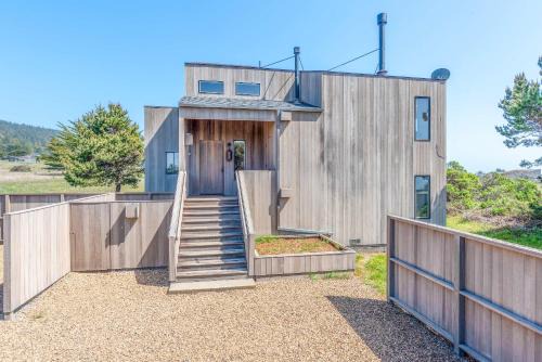 Sea Ranch House | Seal Moor - Ocean Views - Community Pool
