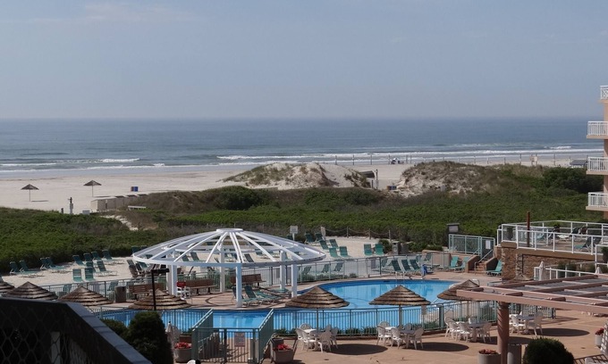 Diamond Beach Condo | Seapointe Village Ocean View Beachfront Condo Wildwood Crest nDiamond Beach