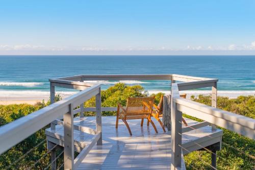 Dunbogan House | Seascape @ 19 Pindari - privacy, space, views