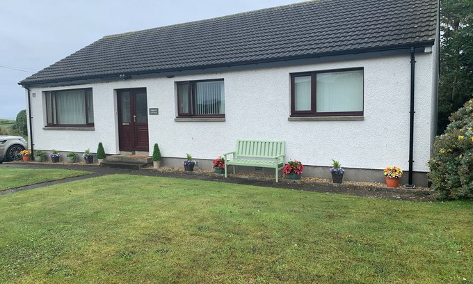 Campbeltown Cottage | Seaside Cottage In The Heart Of Southend Village