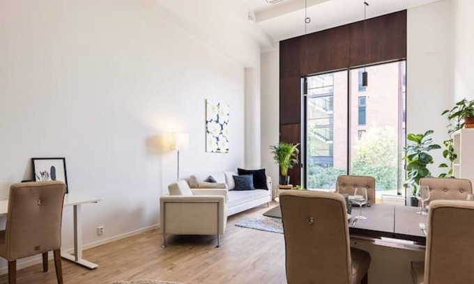 Espoo Apartment | Seaside Deluxe Loft Close to the Beach, Free Parking & 15 min to Metro