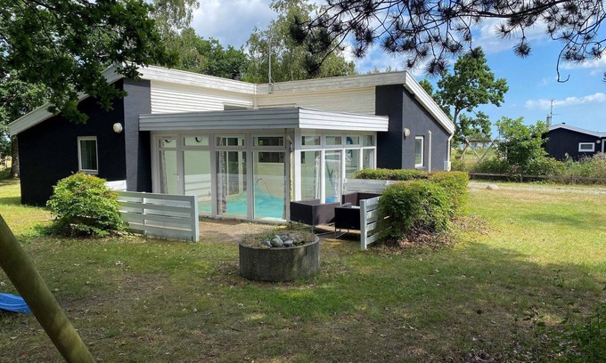 Ørsted House | Seaside Escape with Pool - By Traum Ferienwohnungen