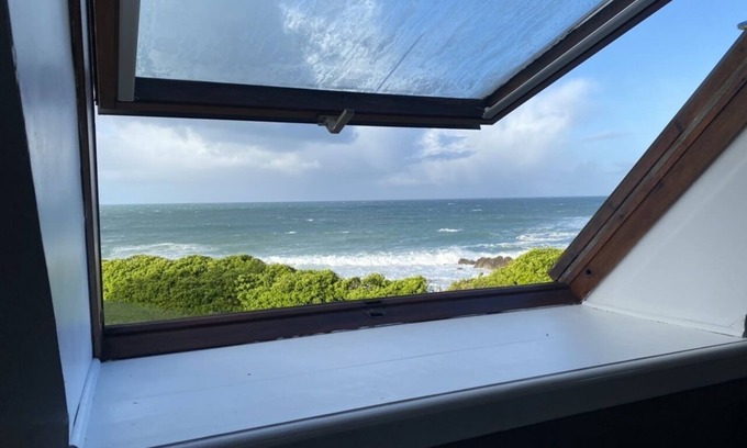 Plozevet House | Seaside house, authentic Atlantic Brittany, close to beaches