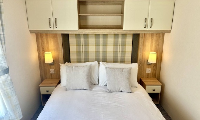 Sewerby House | Seaside Road 11A - Pet Friendly