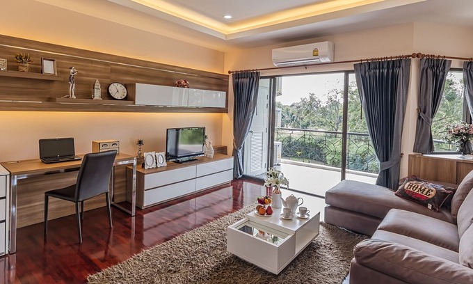 Ban Chang Apartment | Seastar service apartment, house & hotel with view of golf course