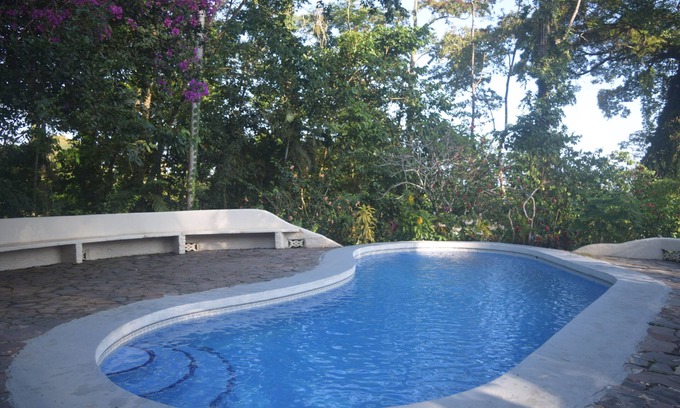 Chiguata Cabin | Seaview at Playa Chiquita Wildlife Lodge above Canopy