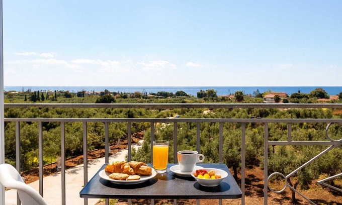 Agrilos Apartment | Seaview Serenity - Beachside Getaway