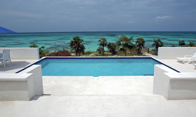 North Palmetto Point House | Seaview Villa - Beachfront Luxury Home w/Pool