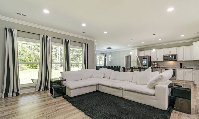 Bennett House | Secluded 18-Acre Retreat in Staley w/Game Room