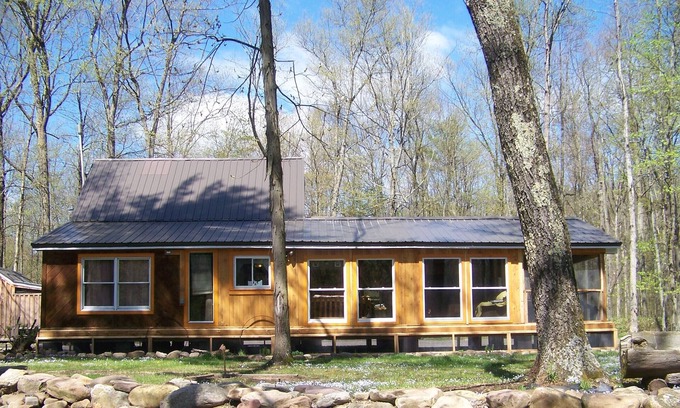 Millmont Cabin | Secluded Cabin on the banks of the world-famous Penns Creek