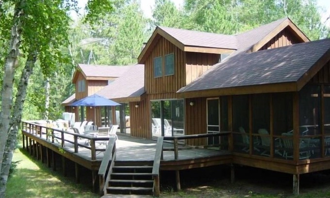 Webb Lake Cabin | Secluded Lodge on Webb Lake - Private Tennis Court, Hot Tub