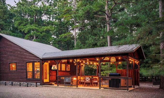 Hochatown Cabin | Secluded Stylish Cabin - Large Patio, Hot Tub, Fire Pit, Arcade, Pets OK
