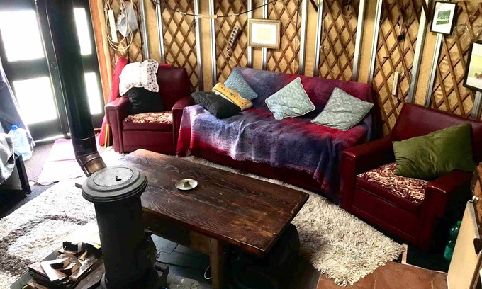 Aldeguer Cabin | Secret floW Mountain Resort - Off-grid Eco Yurt