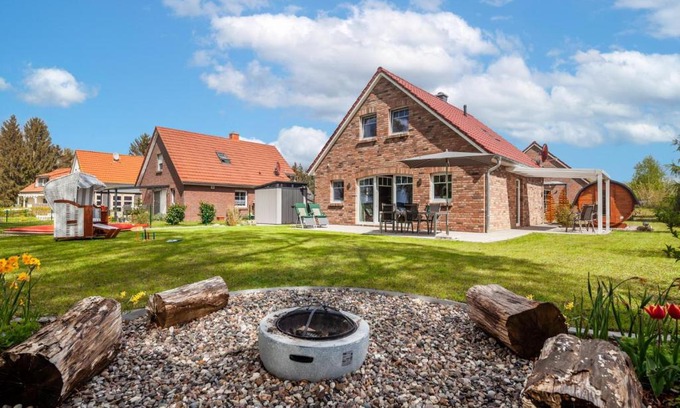 Warin House | Seeblick Warin