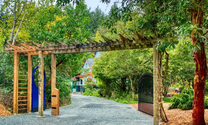 Sehome Bed & Breakfast | Sehome Garden Inn