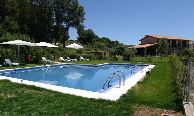 Jarandilla de la Vera Cottage | Self catering El Secadero for 8 people
