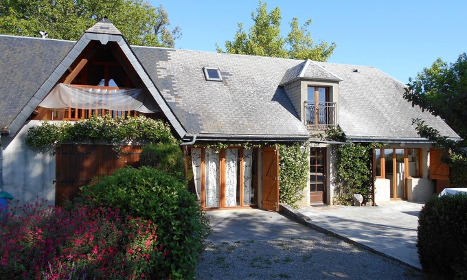 Bagneres-de-Bigorre House | Self catered house on a large lot, mountain view, no neighbours, very quiet