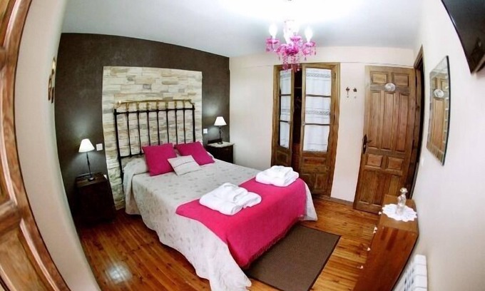 Pradena Cottage | Self catering Balaada de la Molinera for 6 people
